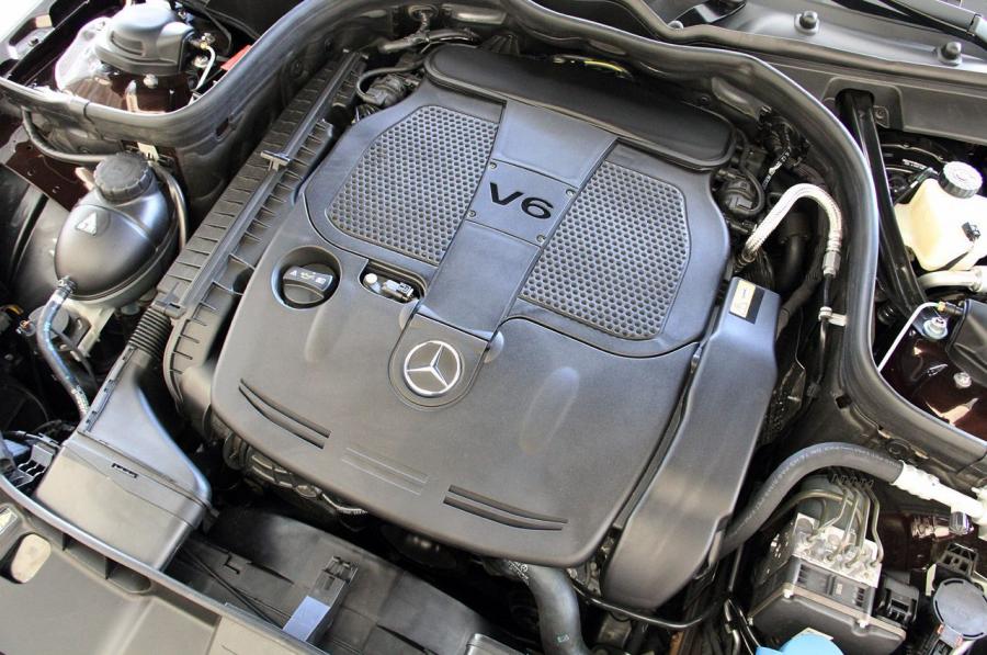  Mercedes-Benz E350 2012 года  (фото 30 из 37)